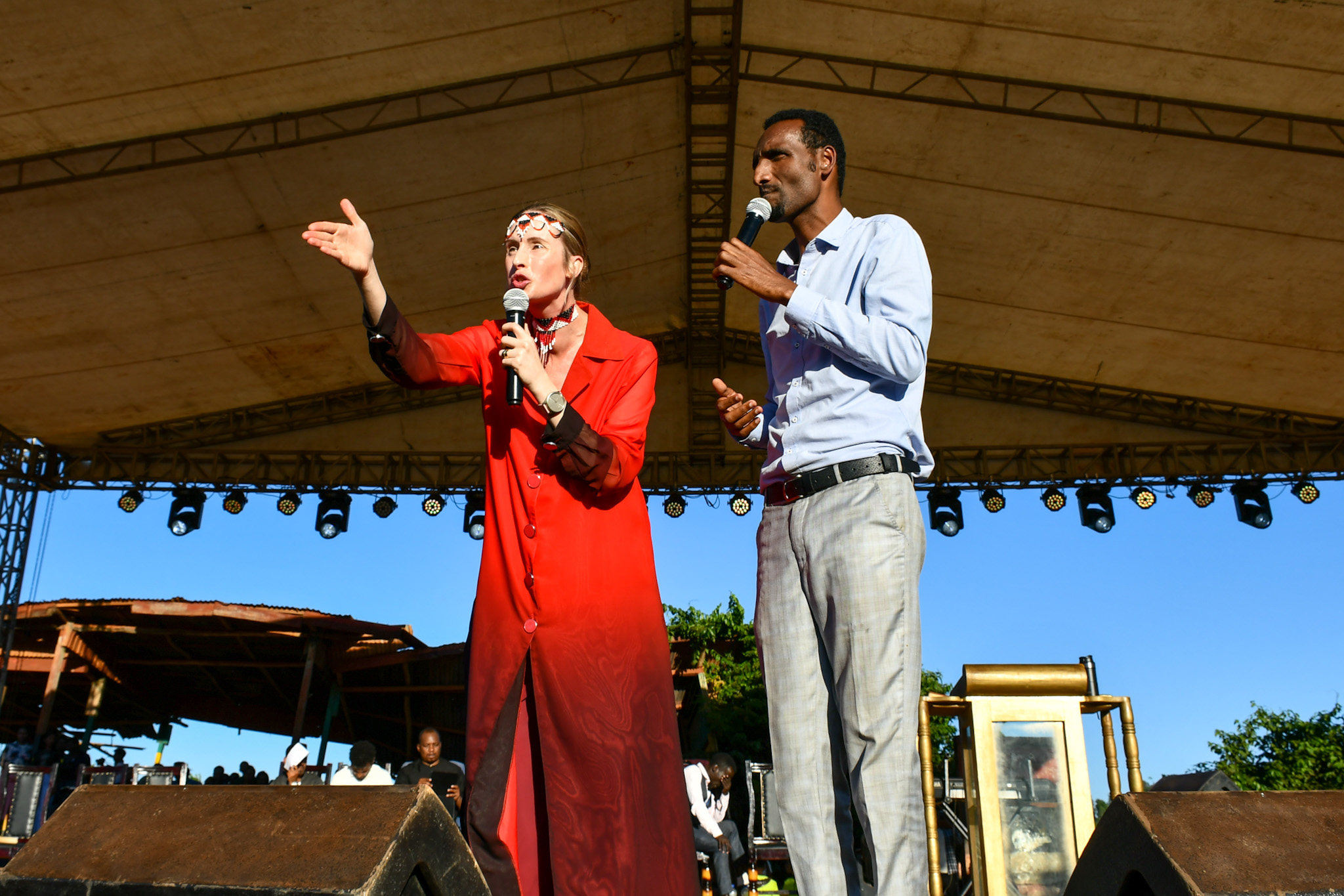 Tamryn Klintworth ministering on stage