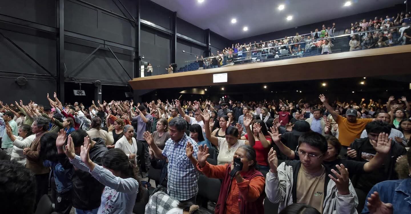 Online family gathering and worship